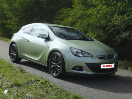 2012 Opel Astra GTC J Рестайлинг, зелёный, 1060000 рублей, вид 1