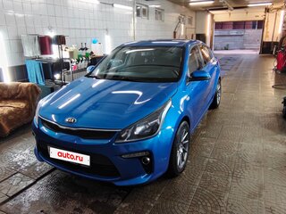 2017 Kia Rio IV, синий, 900000 рублей, вид 1