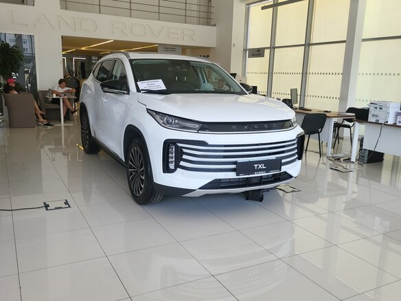 2023 Exeed TXL I Рестайлинг, белый, 3000000 рублей