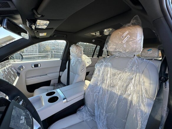 2025 Li Auto (Lixiang) L7 52.3 kWh I Рестайлинг, чёрный, 7230900 рублей - вид 5
