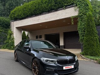 2017 BMW 5 серии 540i xDrive VII (G30/G31/G38), чёрный, 4500000 рублей, вид 2