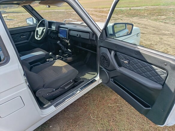 1994 Lada (ВАЗ) 2121 (4x4) I Рестайлинг, белый, 450000 рублей - вид 7