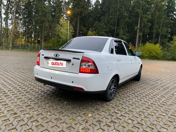 2014 Lada (ВАЗ) Priora I Рестайлинг, белый, 650000 рублей - вид 6
