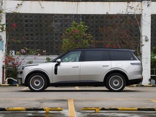 2026 Lynk & Co 900, чёрный, 8100000 рублей, вид 2