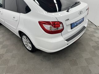 2018 Lada (ВАЗ) Granta I, белый, 775000 рублей, вид 5