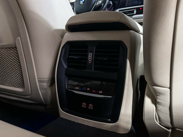 2021 BMW 3 серии 318d VII (G2x), чёрный - вид 18