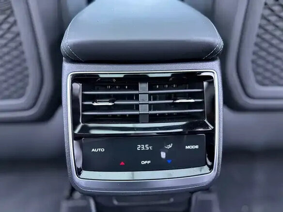 2025 Geely Monjaro I Рестайлинг, серый, 3594000 рублей - вид 31
