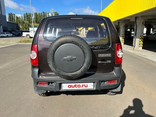 2012 Chevrolet Niva I Рестайлинг, коричневый, 455000 рублей, вид 4