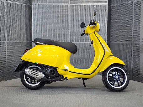 2023 Vespa Primavera, жёлтый, 419000 рублей, вид 1