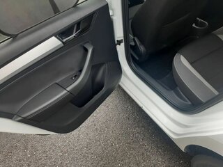2019 Skoda Rapid I Рестайлинг, белый, 790000 рублей, вид 5