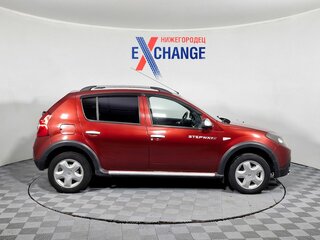 2012 Renault Sandero Stepway I, красный, 629000 рублей, вид 4