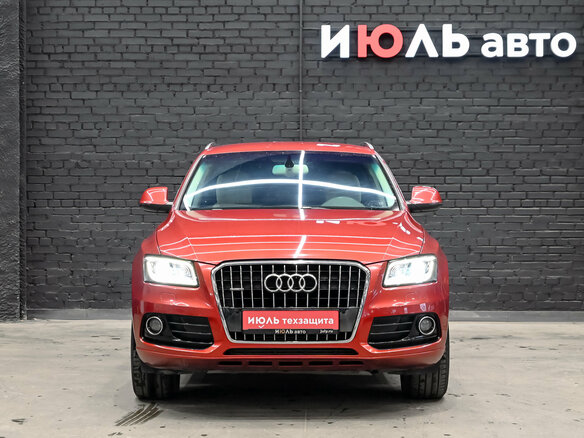 2013 Audi Q5 I (8R) Рестайлинг, красный, 1700000 рублей - вид 2