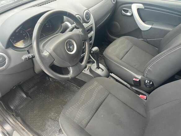 2012 Renault Sandero Stepway I, чёрный, 560000 рублей - вид 8