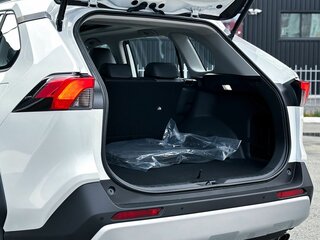 2024 Toyota RAV4 V (XA50), белый, 4150000 рублей, вид 5