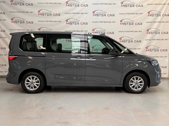 2023 Volkswagen Multivan T7, серый, 4700000 рублей - вид 4