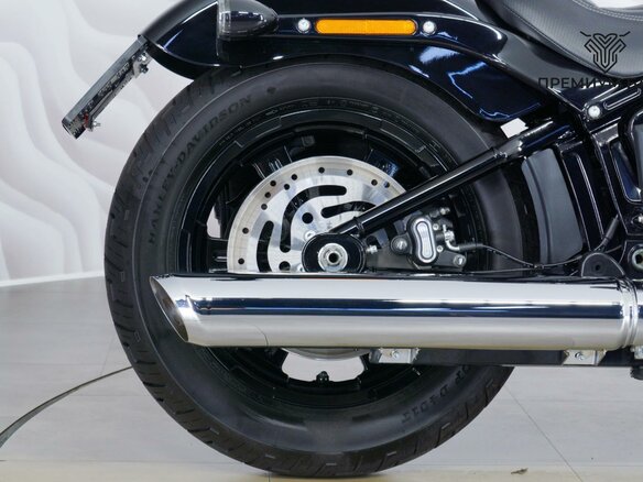2025 Harley-Davidson Street Bob, чёрный, 1999000 рублей - вид 8