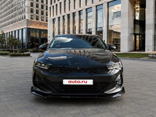 2021 Kia K5 III, чёрный, 3350000 рублей, вид 3