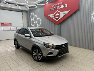 2018 Lada (ВАЗ) Vesta SW Cross I, серебристый, 1050000 рублей, вид 1