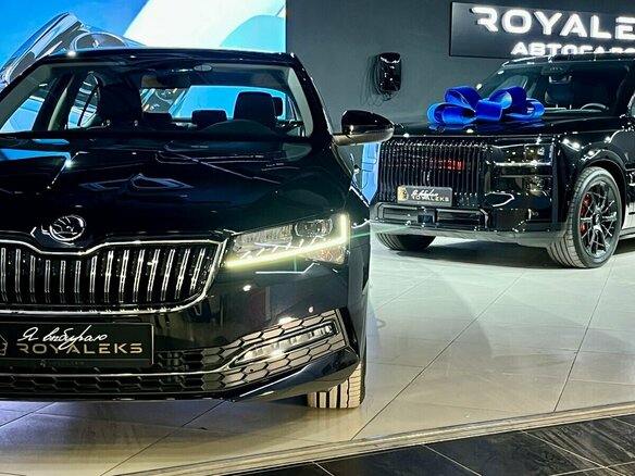 2025 Skoda Superb III Рестайлинг, чёрный, 3100000 рублей - вид 2