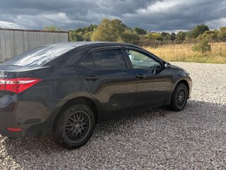 2015 Toyota Corolla XI (E160, E170, E180), чёрный, 1320000 рублей, вид 5