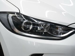 2016 Hyundai Elantra VI (AD), белый, 1621800 рублей, вид 5