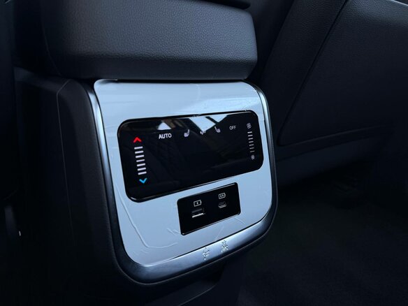 2025 Hongqi HS7 II, чёрный, 5590000 рублей - вид 9