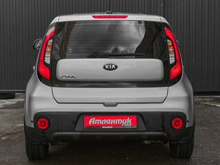 2018 Kia Soul II Рестайлинг, серый, 1575000 рублей, вид 5