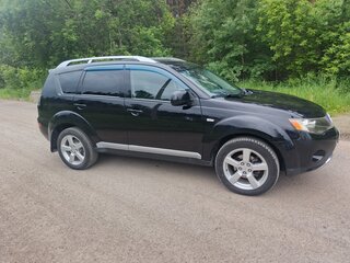 2008 Mitsubishi Outlander II, чёрный, 1150000 рублей, вид 3