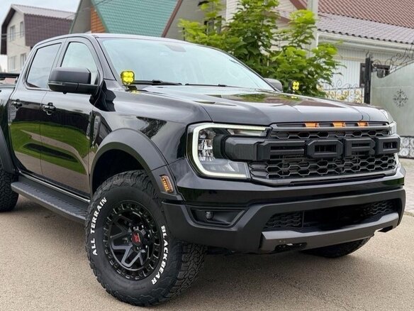 2024 Ford Ranger T6.2, чёрный, 4900000 рублей - вид 2