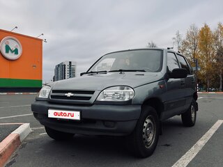 2006 Chevrolet Niva I, серебристый, 240000 рублей, вид 1