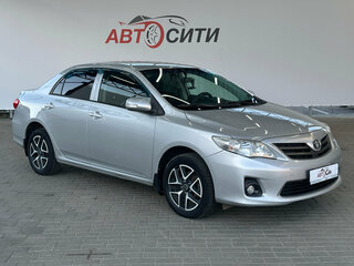 2011 Toyota Corolla X (E140, E150) Рестайлинг, серебристый, 990000 рублей, вид 3