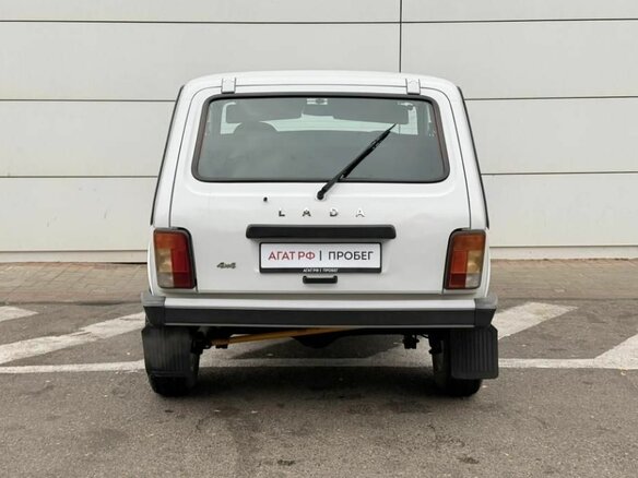 2018 Lada (ВАЗ) 2121 (4x4) I Рестайлинг, белый, 620000 рублей - вид 5