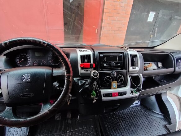 2011 Peugeot Boxer, белый, 1490000 рублей - вид 12
