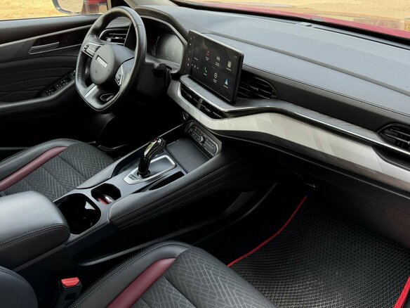 2022 Haval F7x I Рестайлинг, красный, 2850000 рублей - вид 8