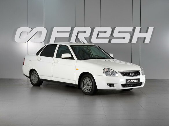 2014 Lada (ВАЗ) Priora I Рестайлинг, белый