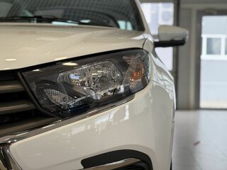 2026 Lada (ВАЗ) Granta I Рестайлинг, белый, 1311200 рублей, вид 4