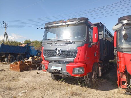 2023 Shacman (Shaanxi) X3000, красный, 3725000 рублей, вид 1
