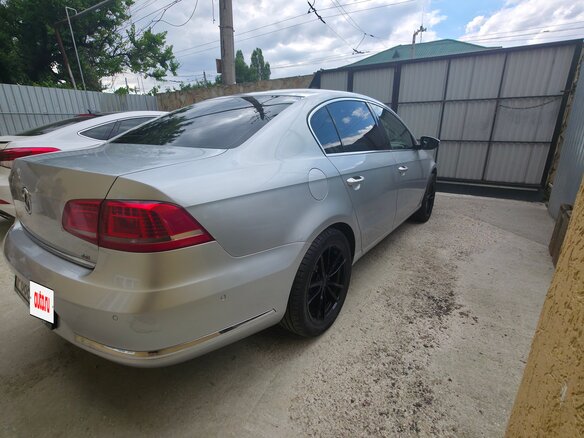 2011 Volkswagen Passat B7, серый, 950000 рублей - вид 7