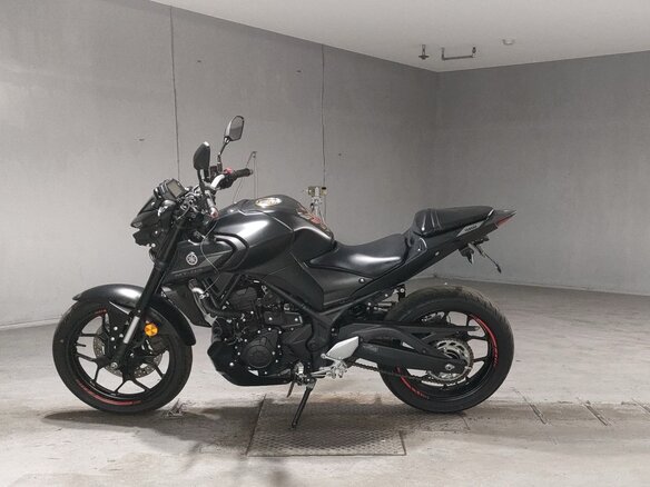 2024 Yamaha MT-03, чёрный, 441000 рублей - вид 1