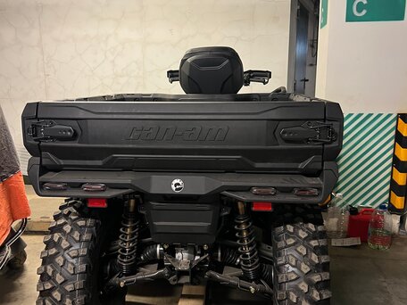 2026 BRP Can-Am Outlander Max 6x6 1000R, чёрный, 2550000 рублей, вид 3