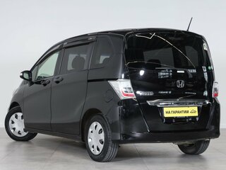2013 Honda Freed I Рестайлинг, чёрный, 1099000 рублей, вид 4