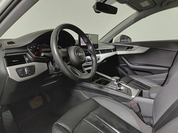 2020 Audi A4 35 TFSI V (B9) Рестайлинг, белый, 2520000 рублей - вид 15