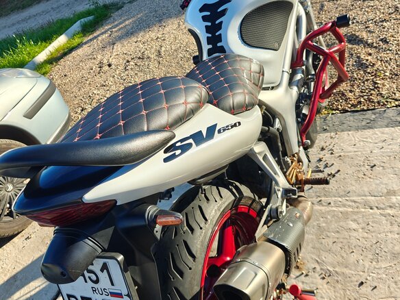 2002 Suzuki SV 650, белый, 270000 рублей - вид 6