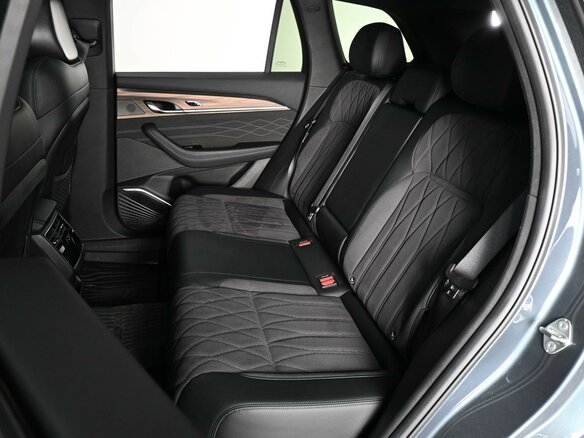 2025 Geely Monjaro I Рестайлинг, зелёный, 3799000 рублей - вид 8