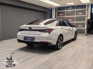 2023 Hyundai Elantra VII (CN7) Рестайлинг, белый, 1750000 рублей, вид 5