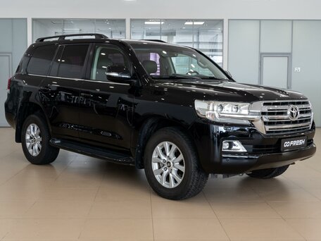 Toyota Land Cruiser 200 Series Рестайлинг 2