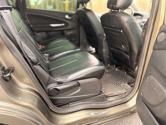 2012 Ford S-MAX I Рестайлинг, бежевый, 1150000 рублей - вид 27