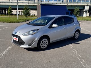2018 Toyota Aqua I Рестайлинг 2, серый, 1000000 рублей, вид 2