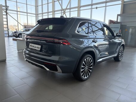 2026 Geely Monjaro I Рестайлинг, серый, 4954990 рублей, вид 4
