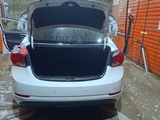 2015 Hyundai Elantra V (MD) Рестайлинг, белый, 1300000 рублей, вид 5